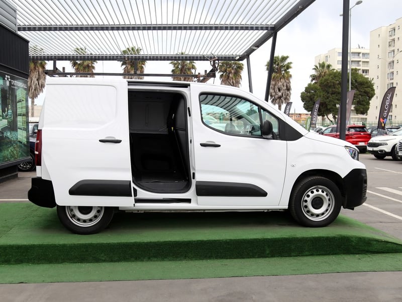 Peugeot PARTNER L1 BLUE HDI 2024 - Imagen 5 de 20