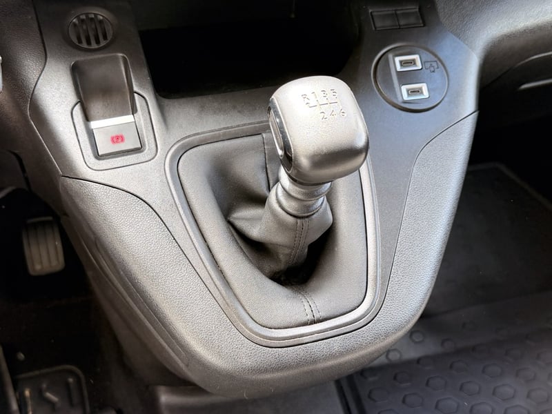 Peugeot PARTNER 1.5 L1 HDI 2025 - Imagen 17 de 20