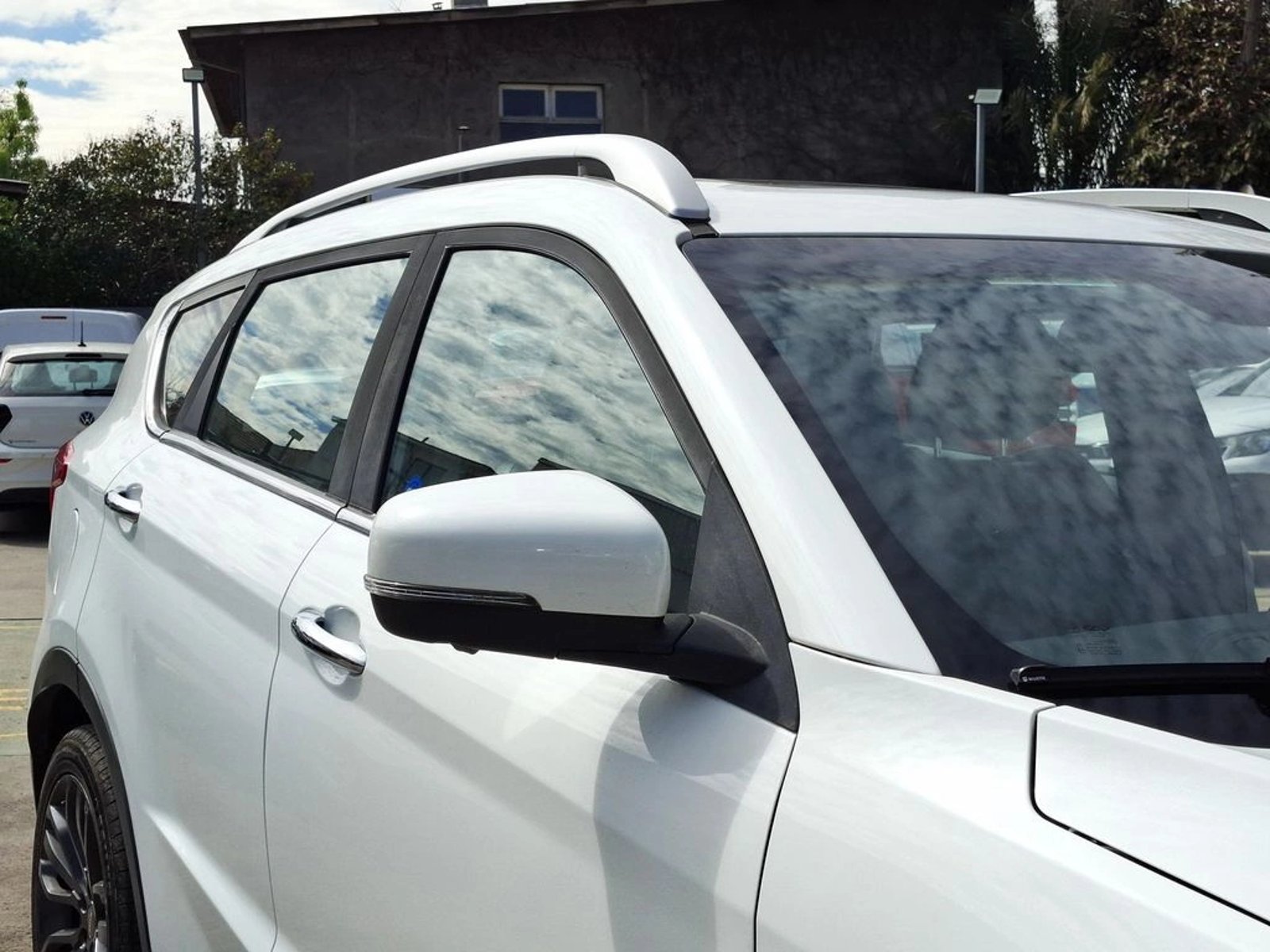 Jetour X70 1.5T GLX  AT 2022 - Foto 4 de 20