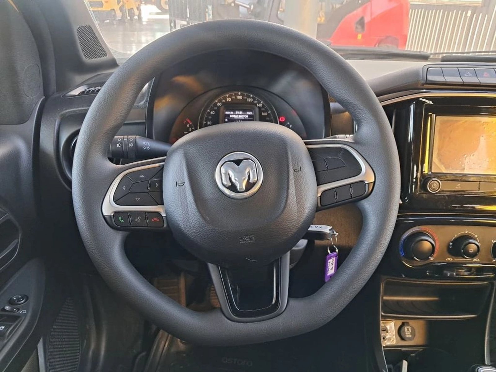 RAM 700 BIG HORN CD 1.3 2024 - Imagen 16 de 20