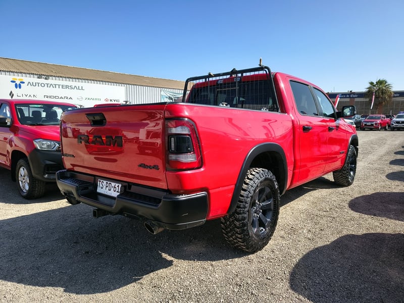 RAM 1500 5.7 Gasolina 4x4 T/A 2024 - Imagen 6 de 20