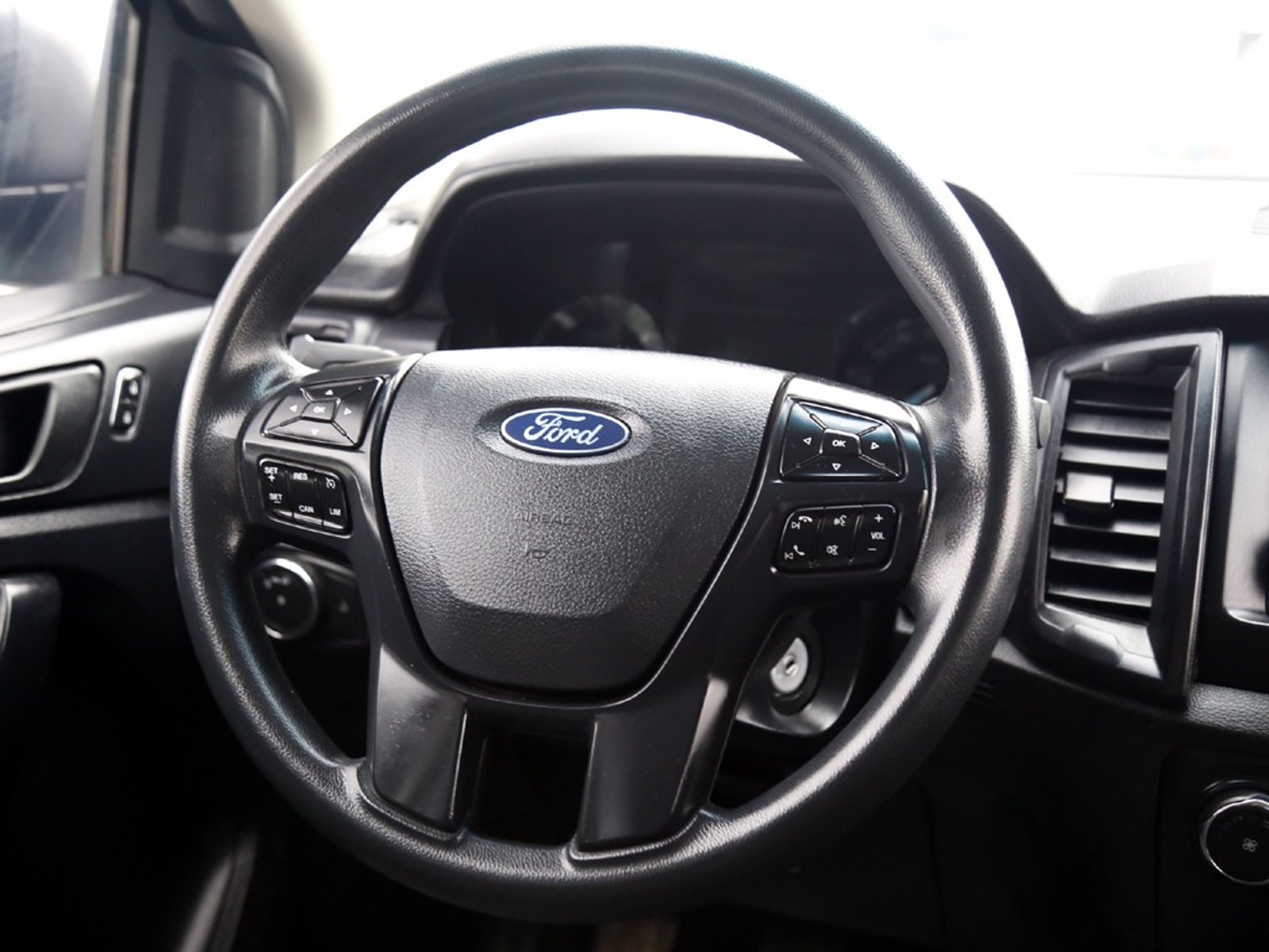 Ford RANGER XL 2.2 4X4 DIESEL 2023 - Imagen 16 de 20