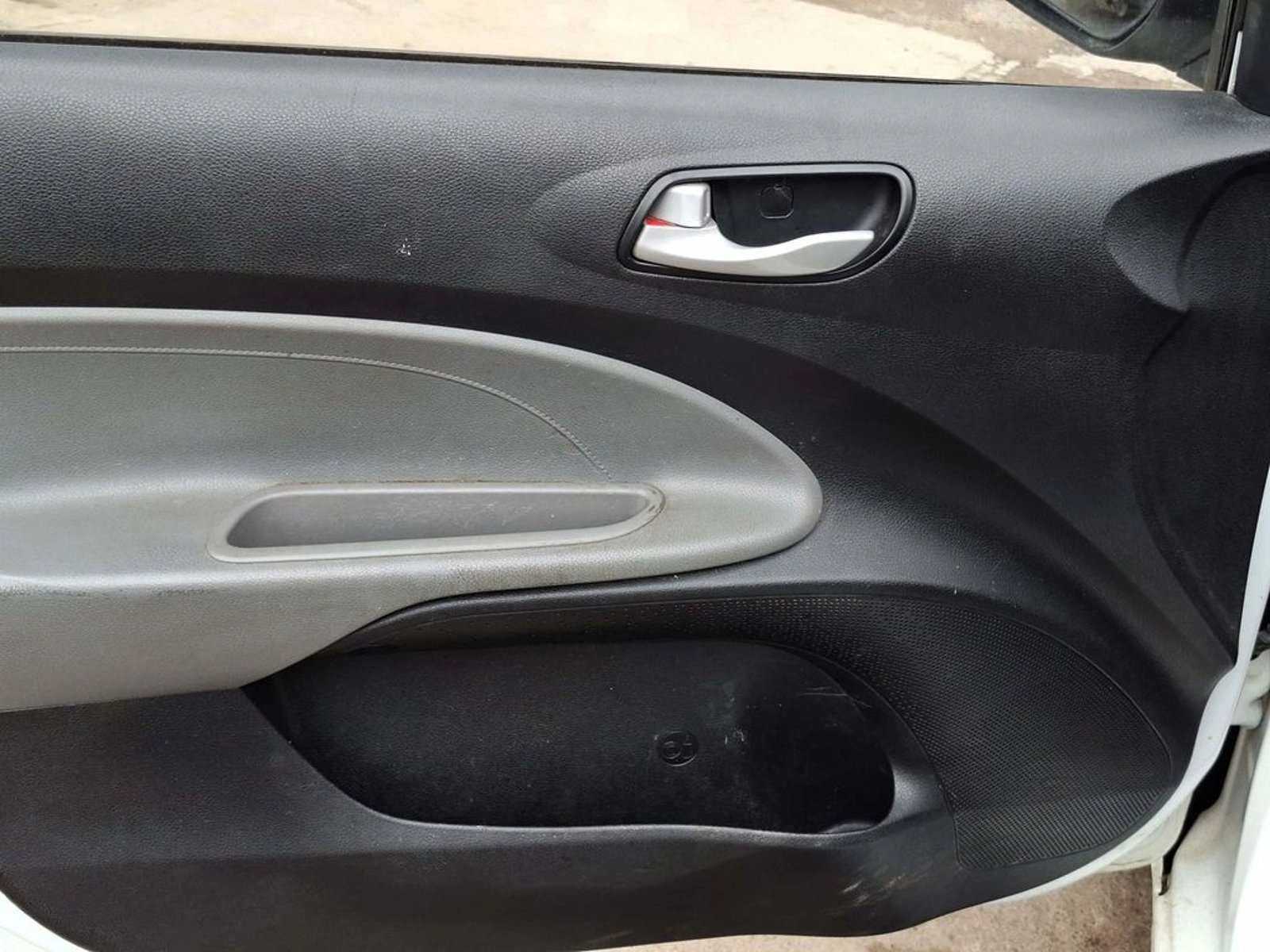 Kia SOLUTO 1.4 2022 - Imagen 10 de 20