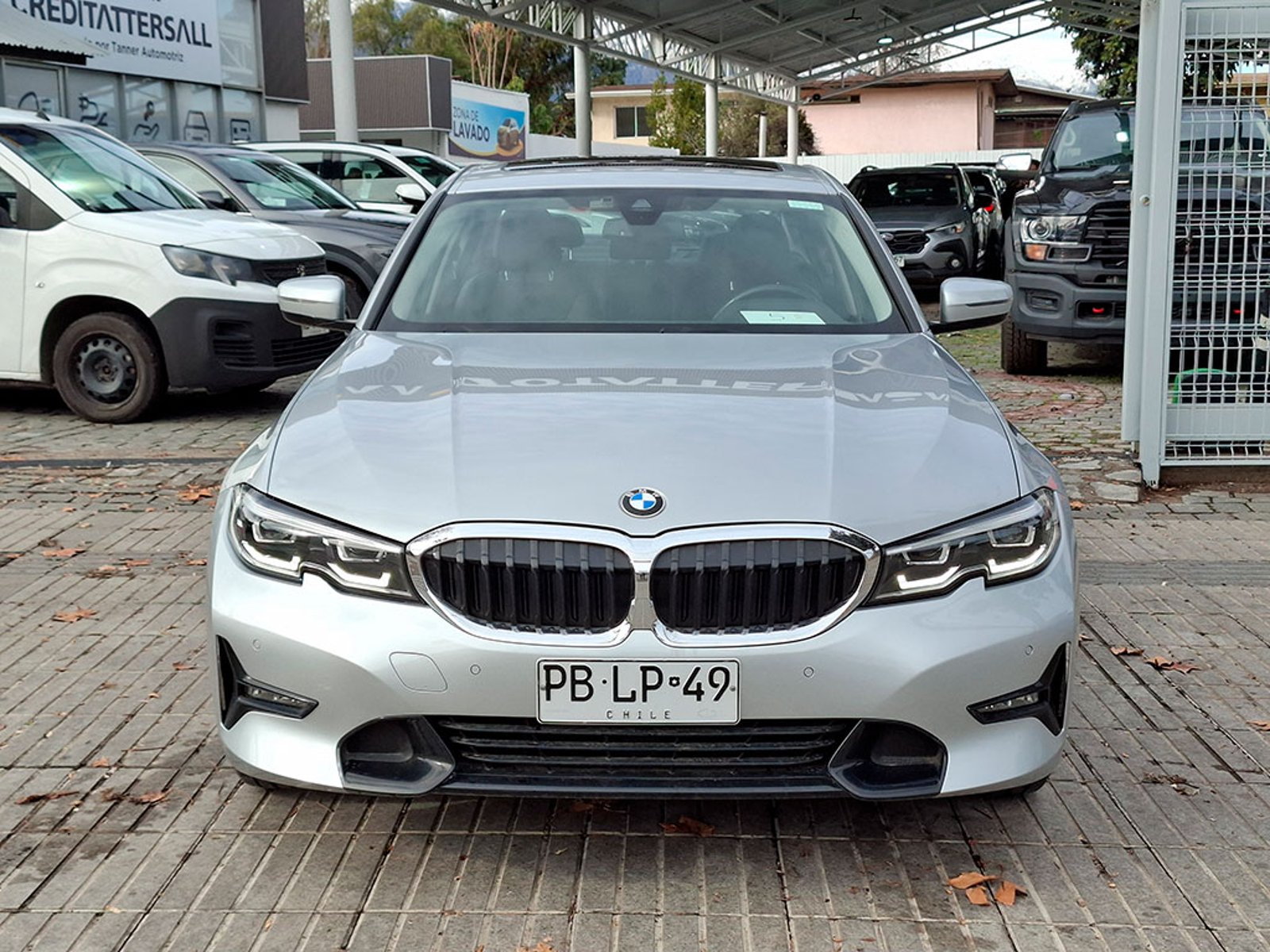 BMW 330 330 Ie 2.0 Hibrido 2020 - Foto 2 de 20