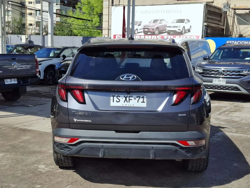 Hyundai TUCSON NX4 2.0 AT PLUS 4WD 2025 - Imagen 8 de 20