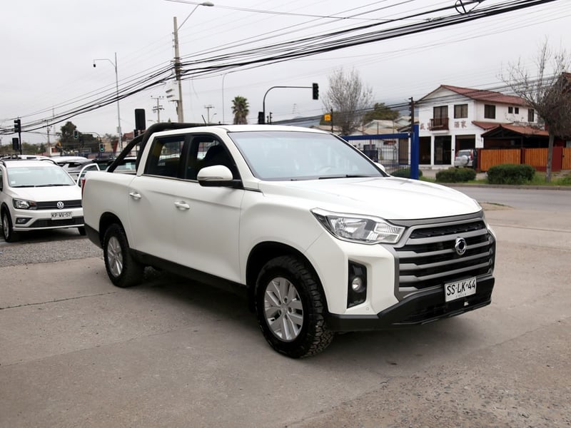 SsangYong MUSSO Grand 4X4 2.2 2023 - Imagen 3 de 20