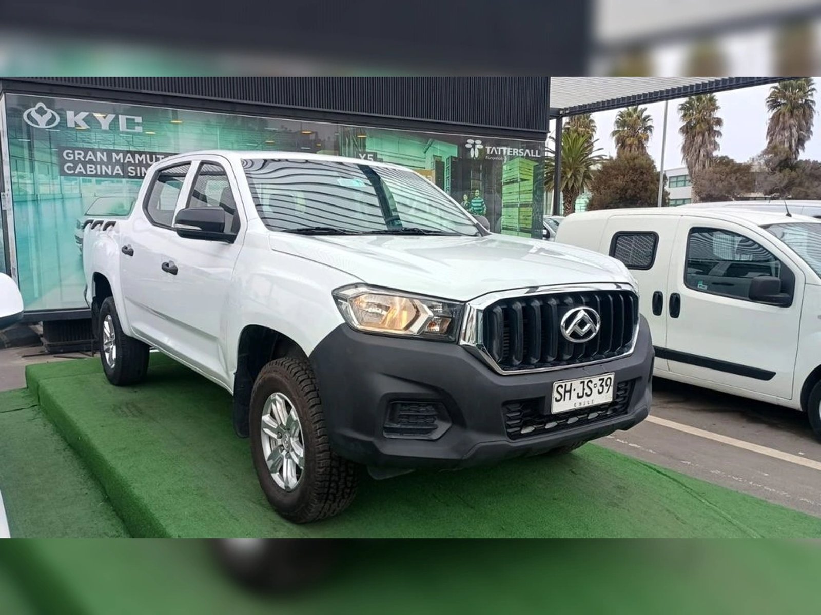 MAXUS T60 2.8 DX CS MT 4X2 DIESEL 2022 - Imagen 3 de 11