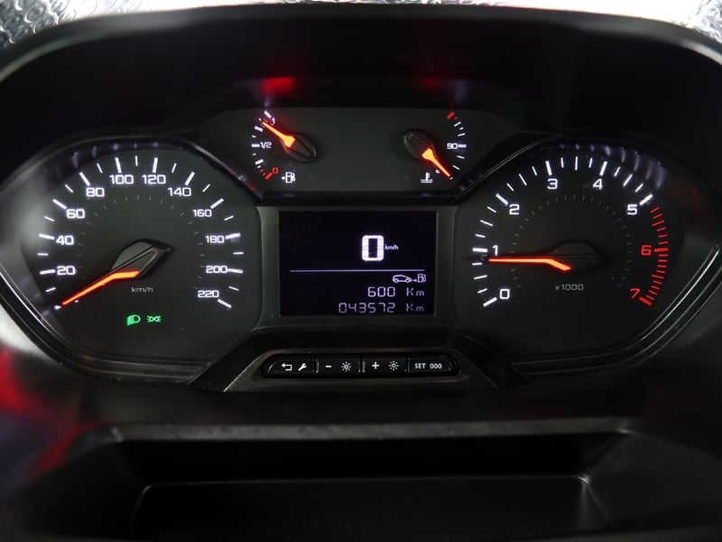 Peugeot PARTNER BLUEHDI 1.5 2023 - Imagen 19 de 20