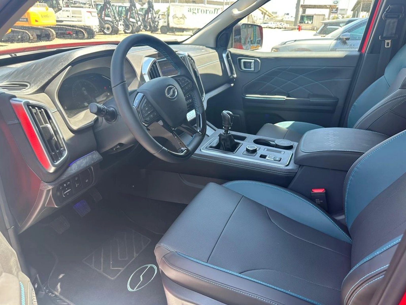 ZX AUTO GRAND LION LUXURY MT 4x4 (diesel) 2026 - Imagen 9 de 20