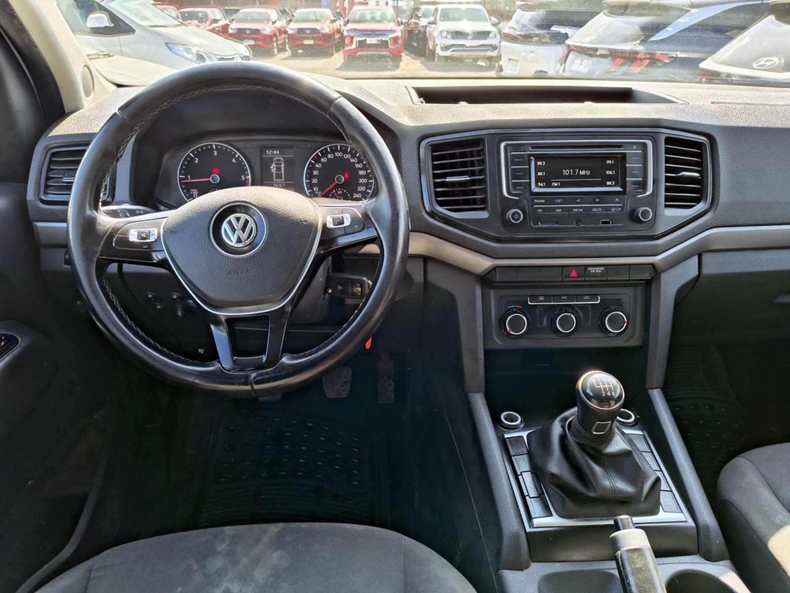 VOLKSWAGEN AMAROK 2.0 TRENDLINE 4MOTION 2023 - Imagen 20 de 20