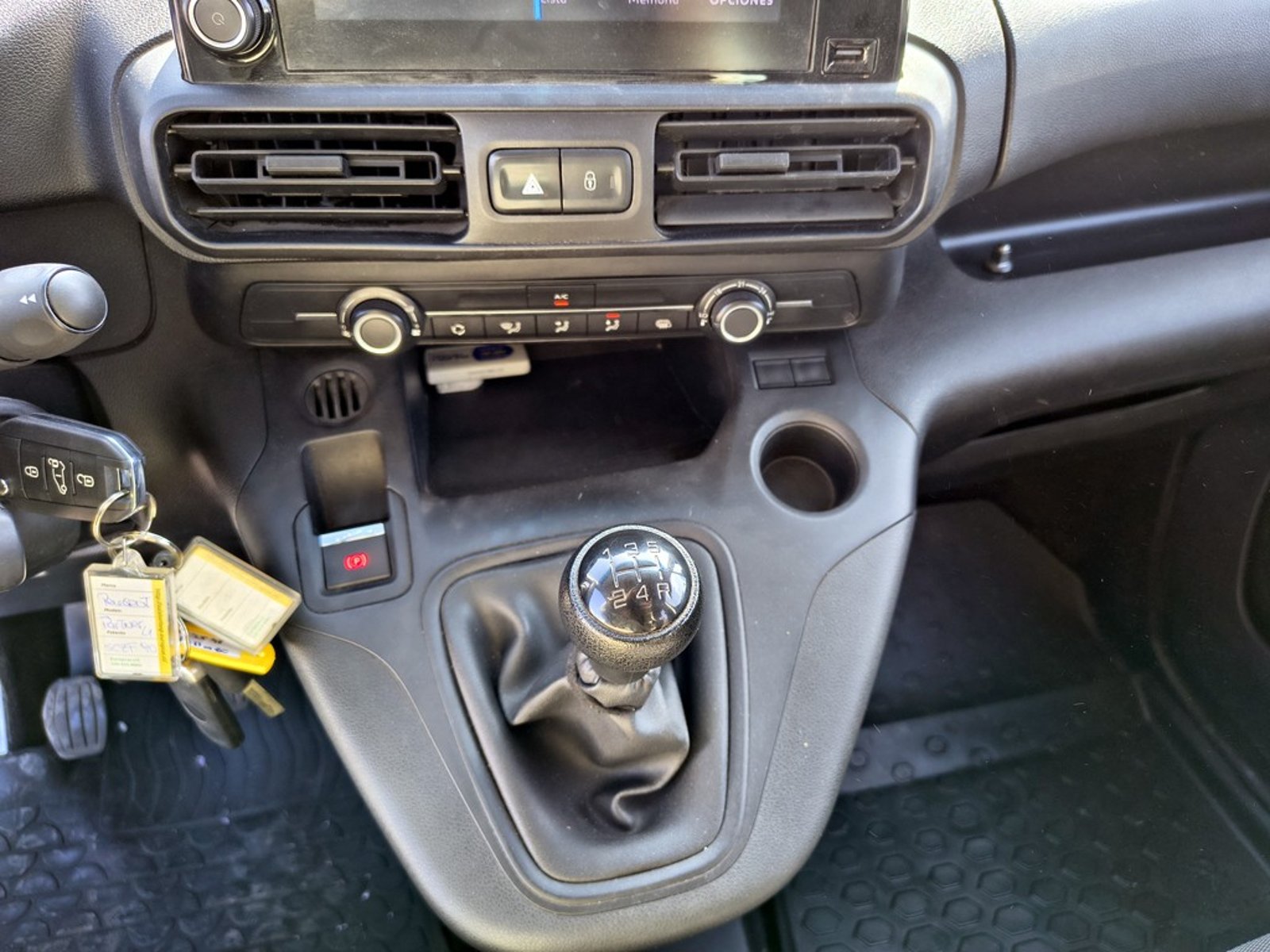 PEUGEOT PARTNER PARTNER L1 1.6 Diesel 4x2 T/M 2022 - Imagen 13 de 15