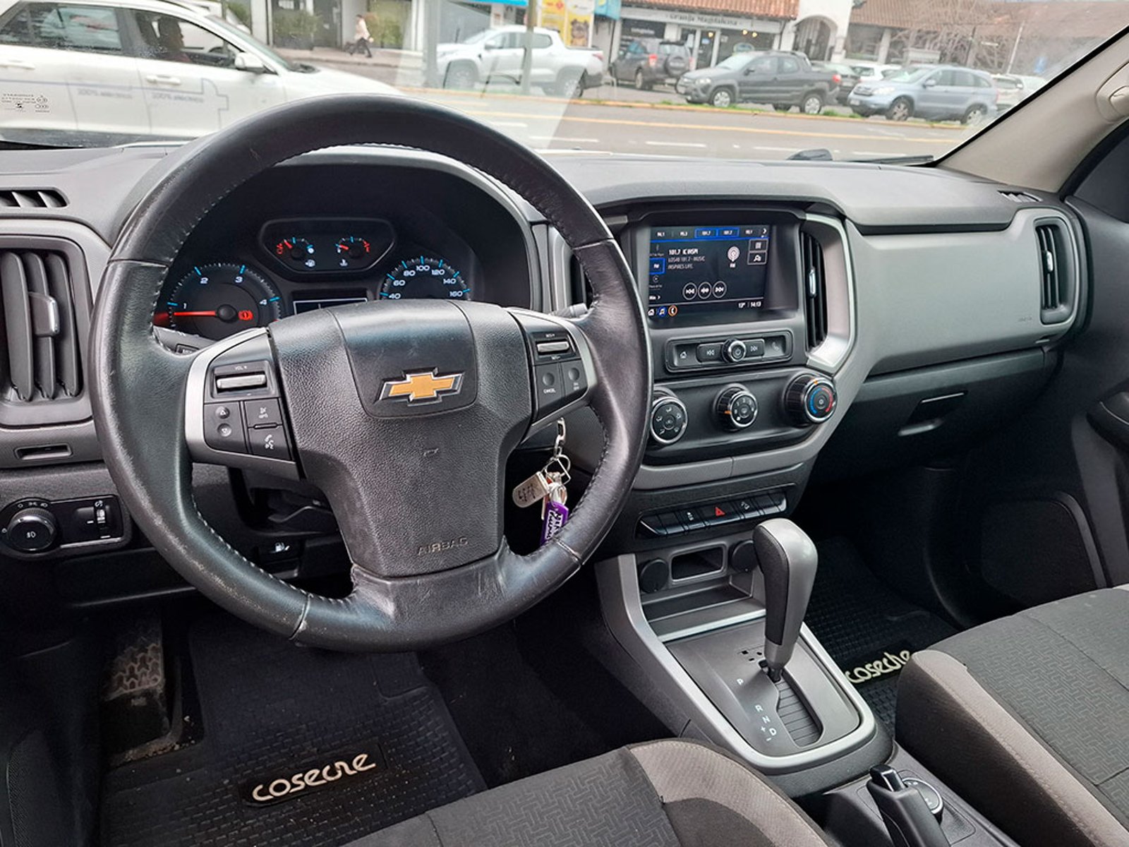 Chevrolet COLORADO 2.8 CTDI 4X4 LT AT 4P 2022 - Imagen 11 de 20