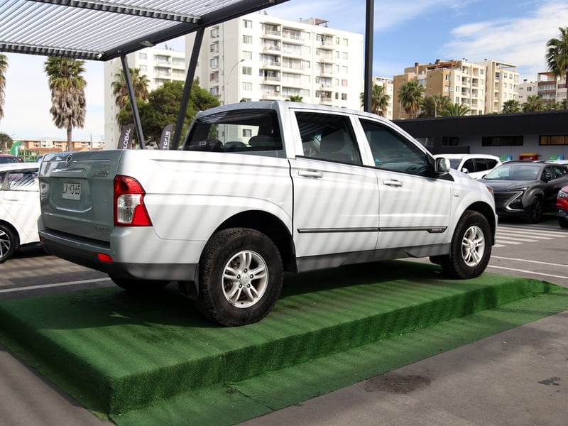 SsangYong ACTYON SPORTS 2.2 4X2 MT 2020 - Imagen 5 de 20