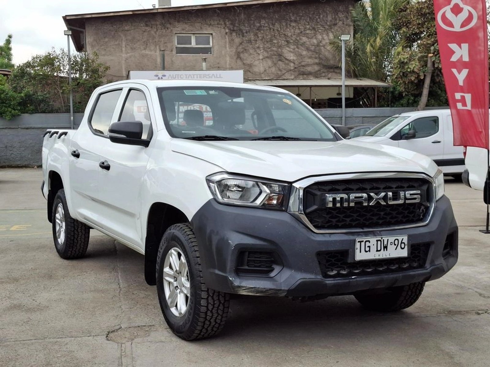 Maxus T60 2.0 DX 4X2 MT 2024 - Foto 3 de 20