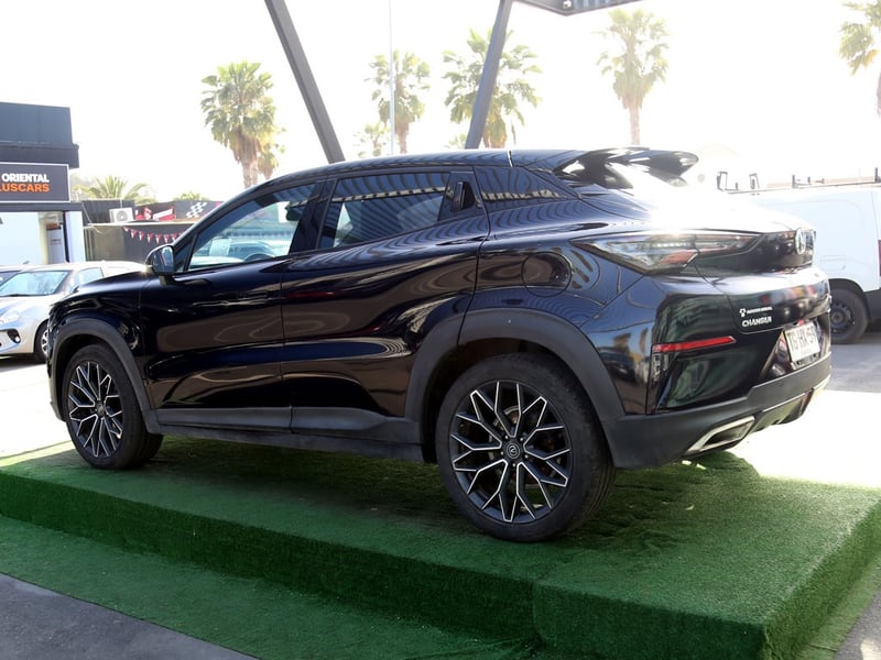 Changan UNI-T LUXURY 1.5 AUT 2024 - Imagen 8 de 20