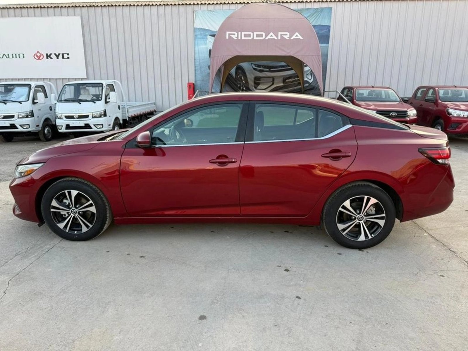 NISSAN SENTRA 2.0 SENSE 4X2 MT 4P 2023 - Imagen 4 de 14