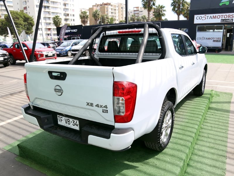 Nissan NAVARA 2.3 XE MT 4X4 2024 - Imagen 7 de 20