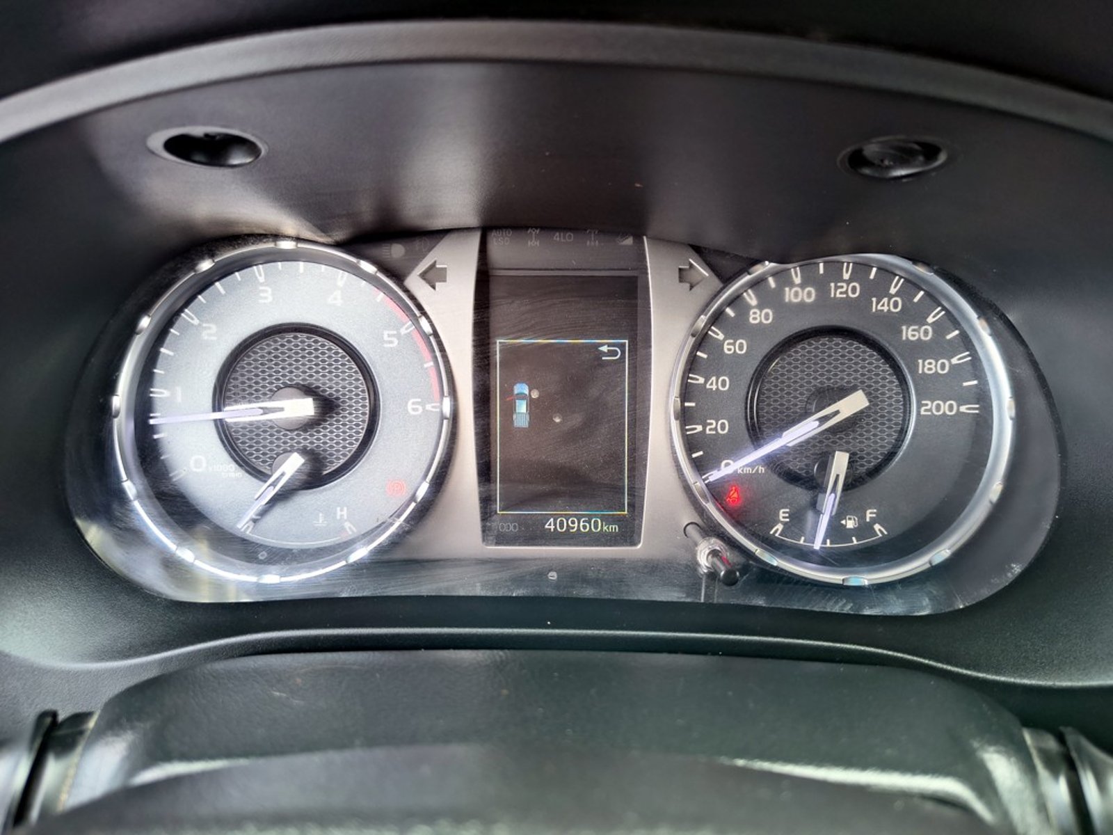TOYOTA HILUX HILUX TSS 2.4 Diesel 4X2 T/M 2021 - Imagen 13 de 20