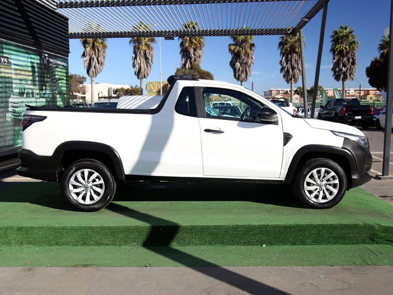 RAM 700 1.4 SLT 4X2 CS MT 4P 2022 - Foto 4 de 19