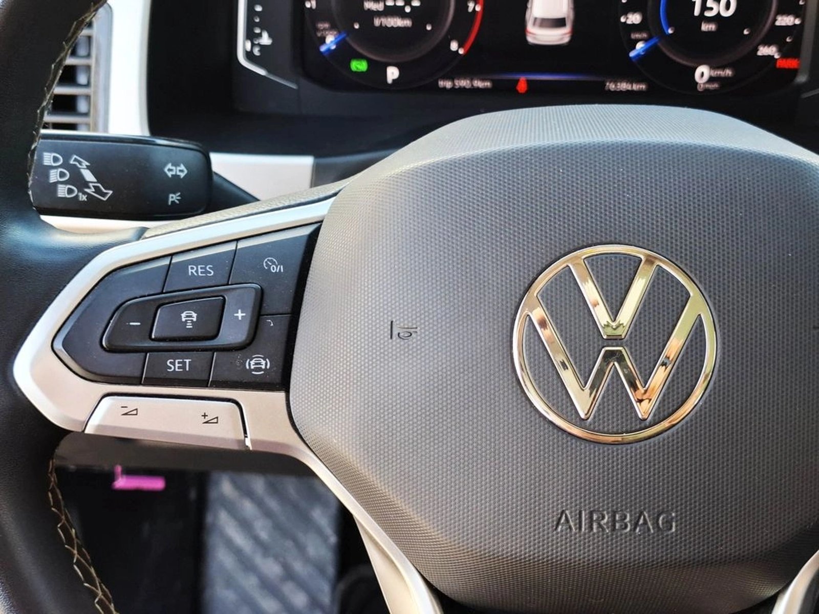 VOLKSWAGEN ATLAS 3.6 LIMITED 4 MOTION 2024 - Imagen 17 de 20