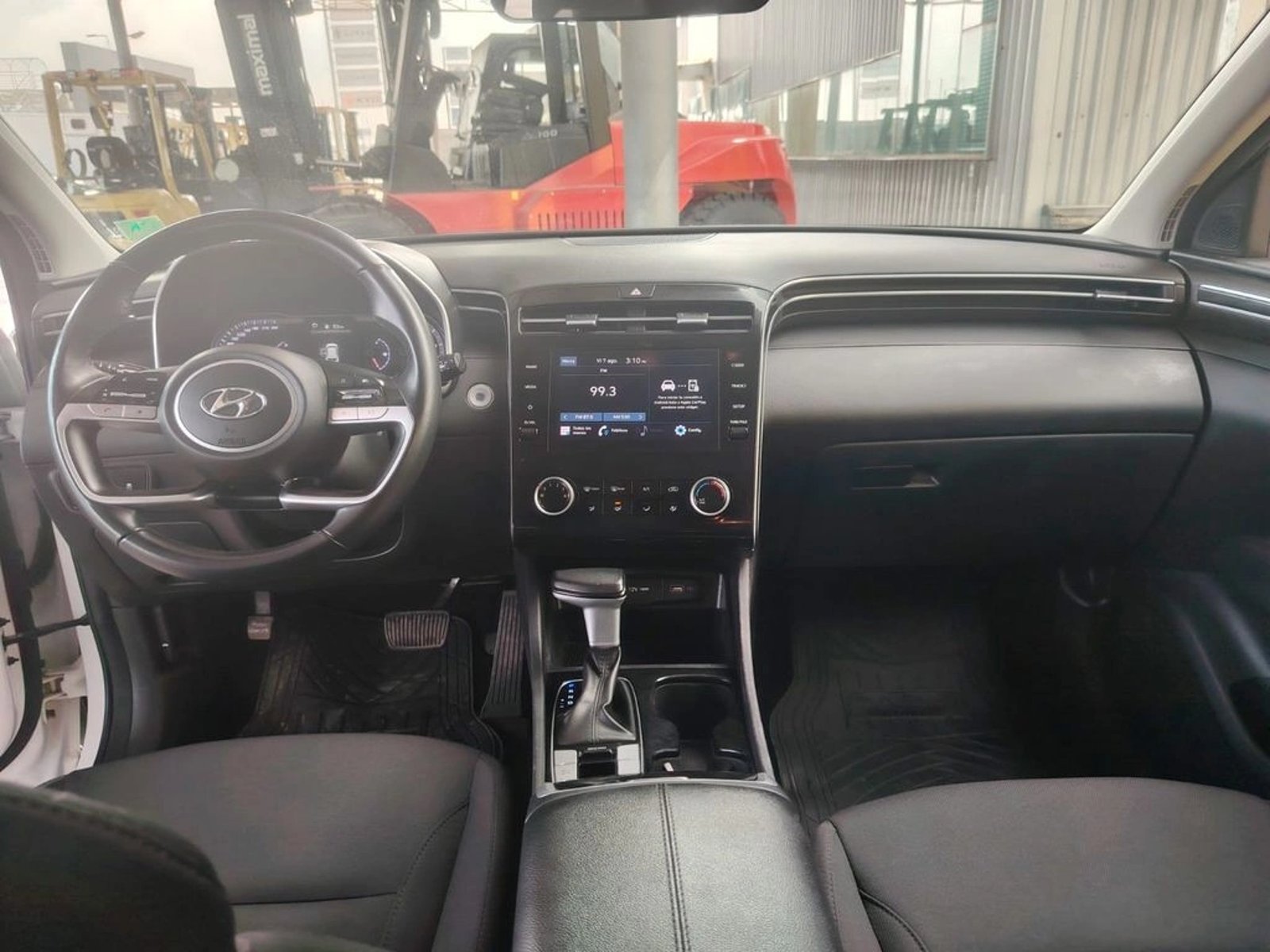 Hyundai TUCSON 2.0 NX4 PLUS AT 4X4 2024 - Imagen 9 de 14