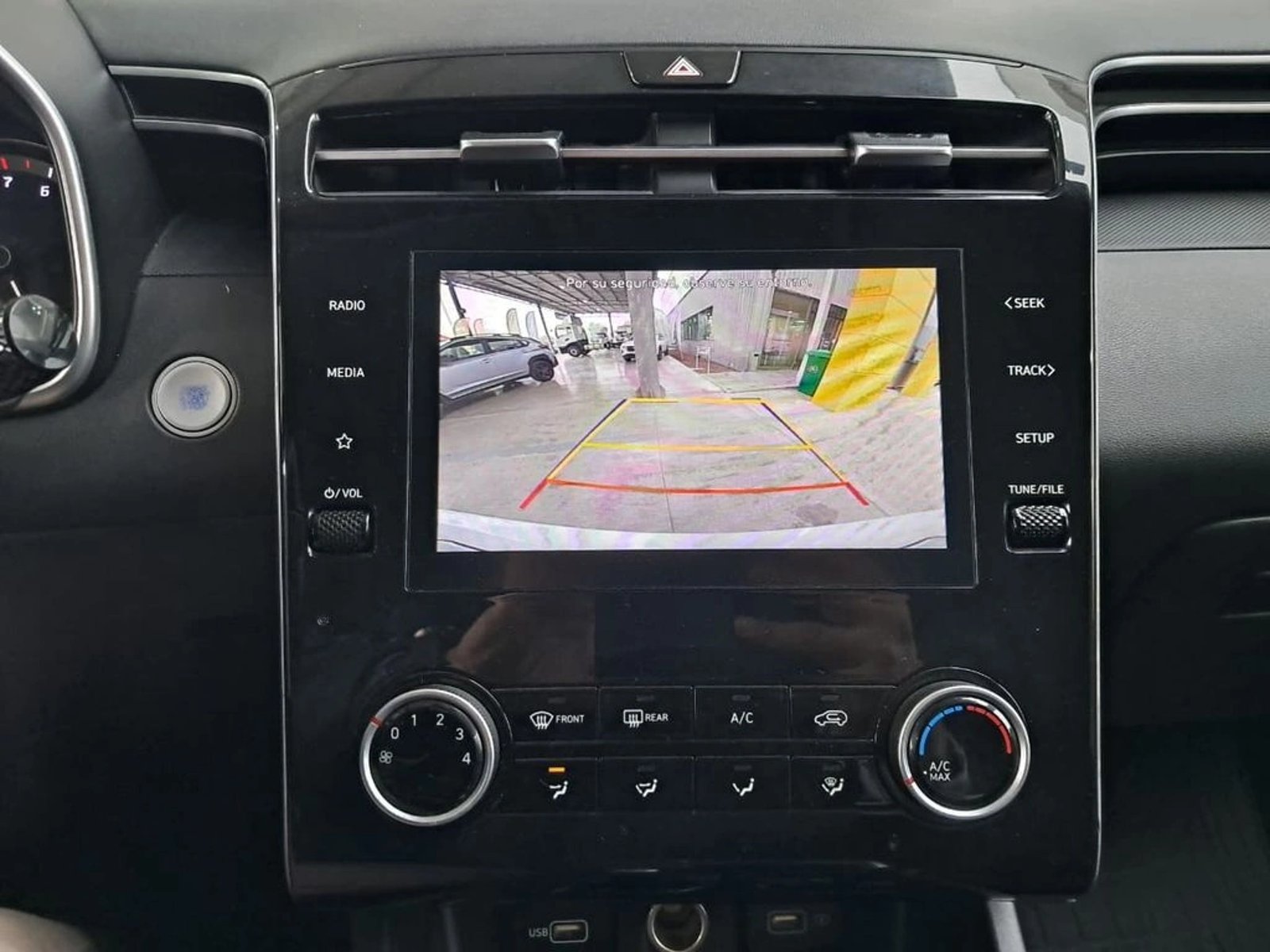 Hyundai TUCSON 2.0 4x2 AT 2024 - Imagen 20 de 20
