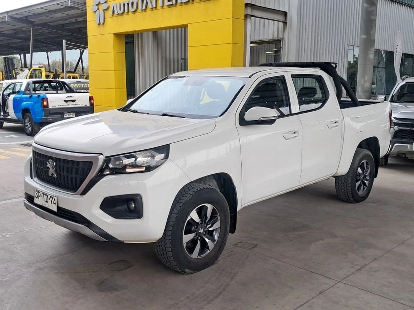 Peugeot LANDTREK ACTIVE 4X2 MT 1.9 2023 - Foto 2 de 20