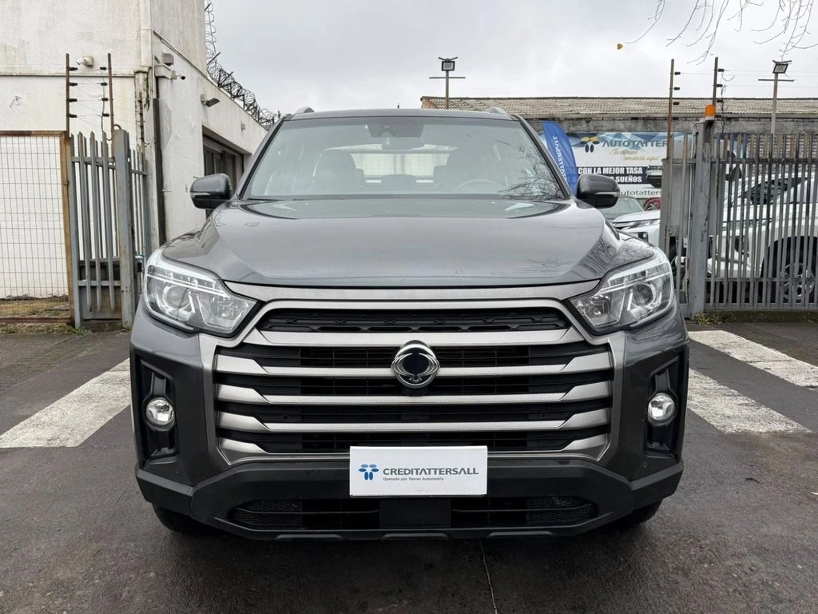 SsangYong MUSSO 2.2 LIMITED MT 4X4 DIESEL 2023 - Foto 2 de 18