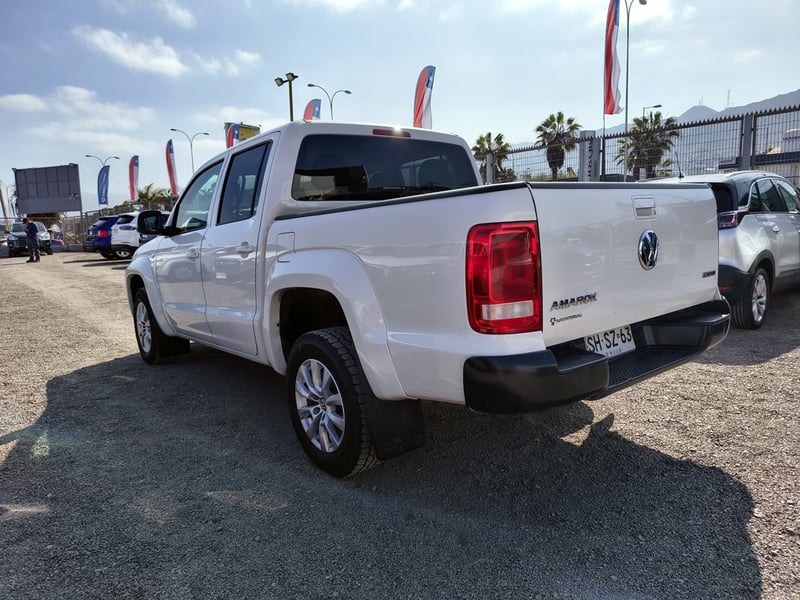 Volkswagen AMAROK TRENDLINE 4X4 2.0 2023 - Imagen 5 de 20