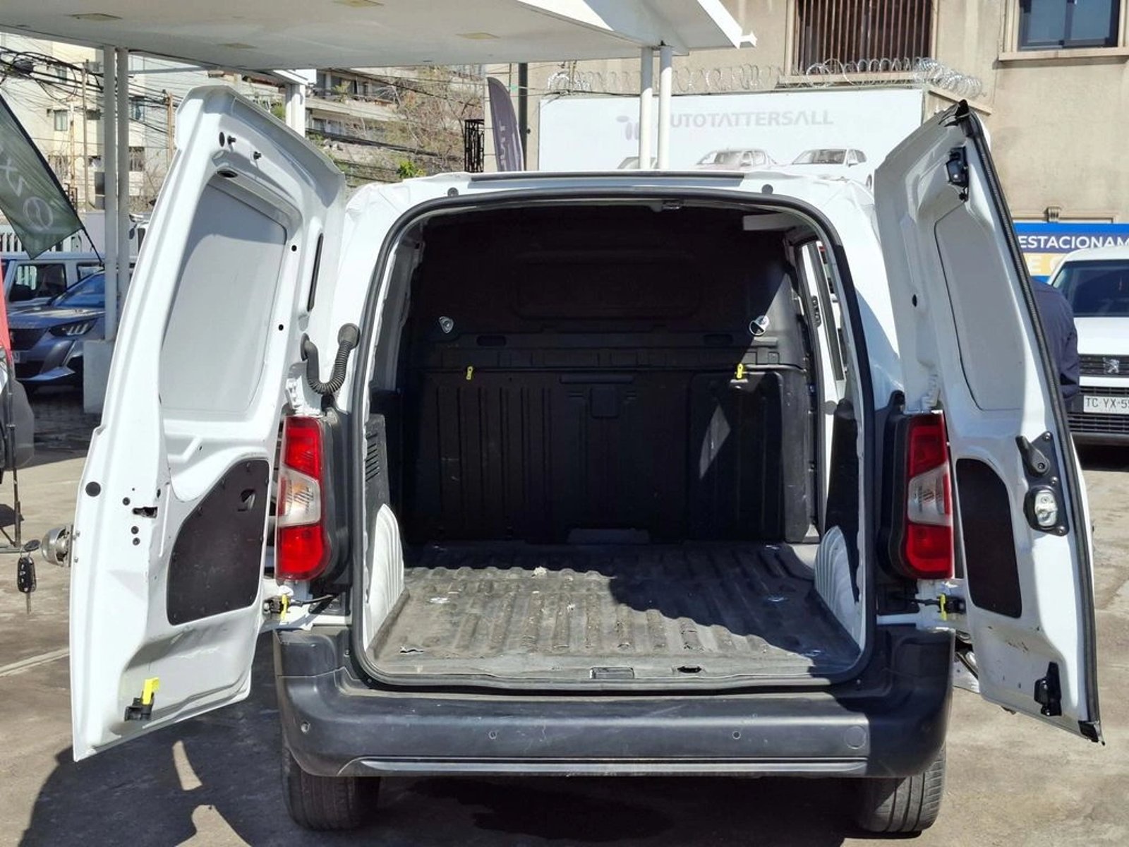 Peugeot PARTNER 1.5 L1 HDI 2023 - Imagen 9 de 20