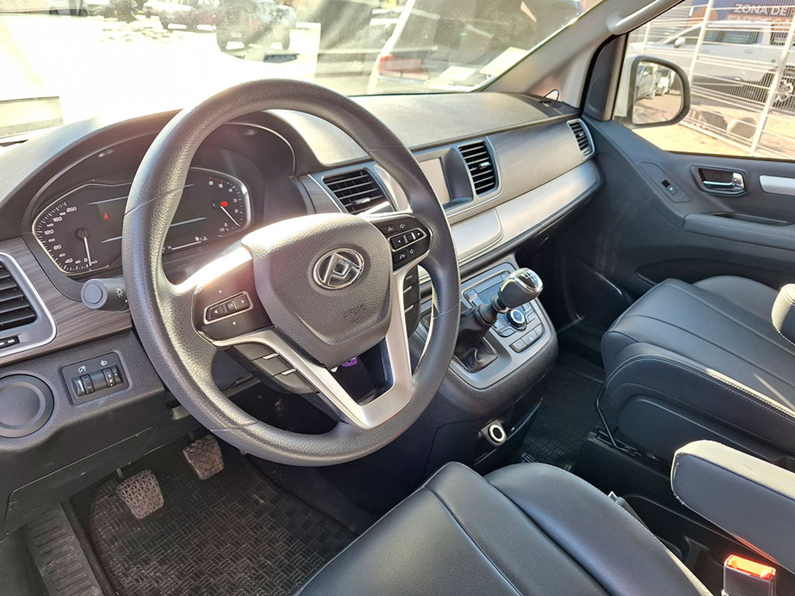 MAXUS G10 G10 9+1 2.0 DIESEL 2025 - Imagen 10 de 20