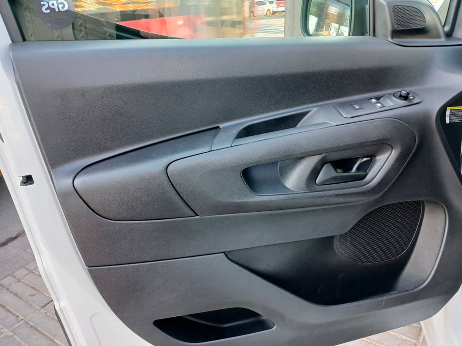 Citroën BERLINGO 1.5 2024 - Imagen 12 de 12