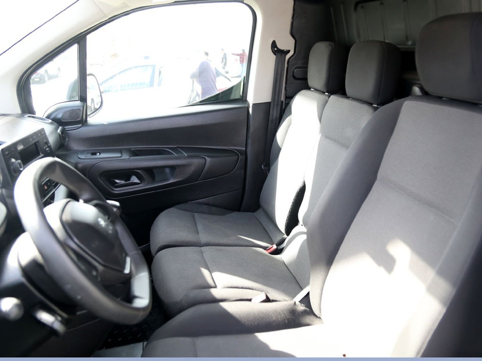 Peugeot PARTNER 1.5 L1 BLUEHDI 100 MT DIESEL 2023 - Imagen 14 de 20