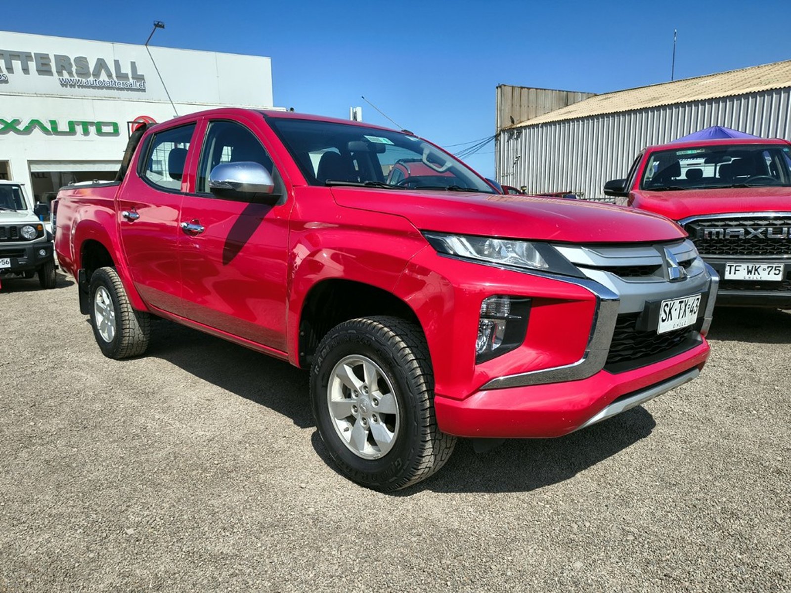 Mitsubishi L200 KATANA 2.4 Diesel 4x4 T/M 2022 - Foto 3 de 20