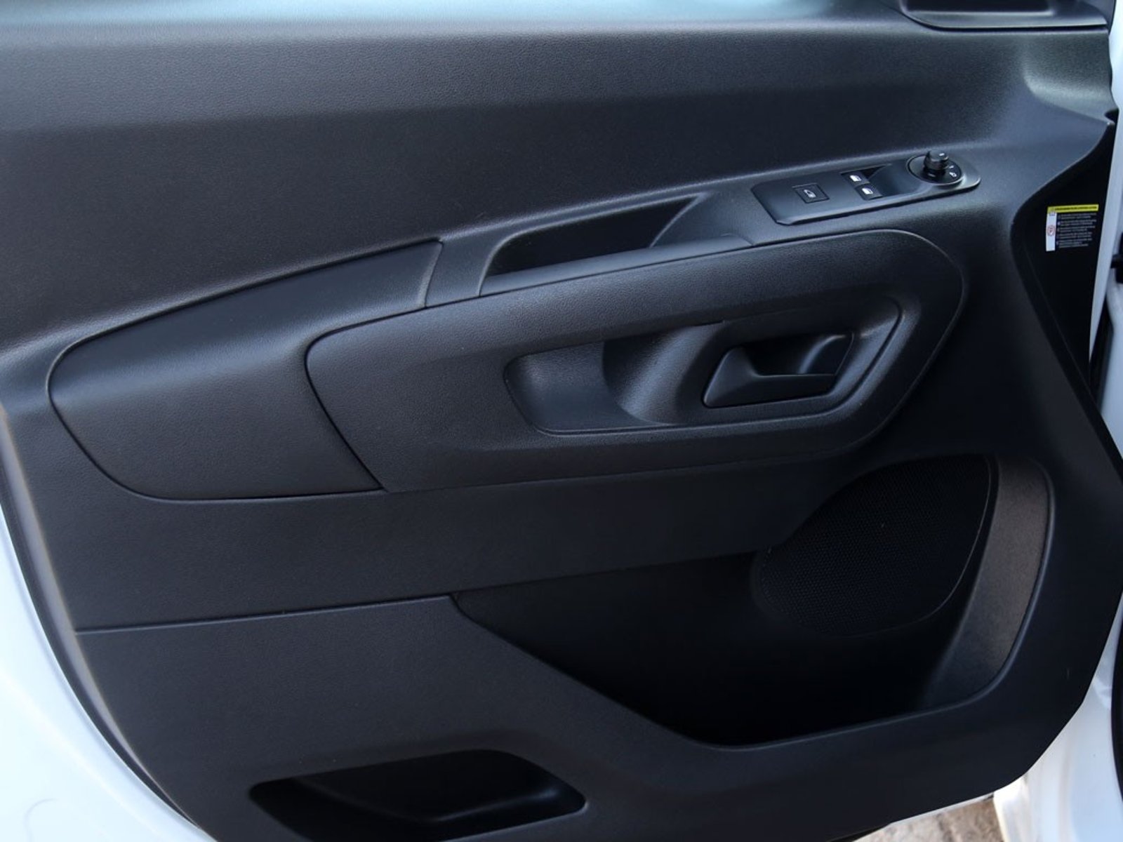 Peugeot PARTNER 1.5 L1 MT DIESEL 2024 - Imagen 13 de 20