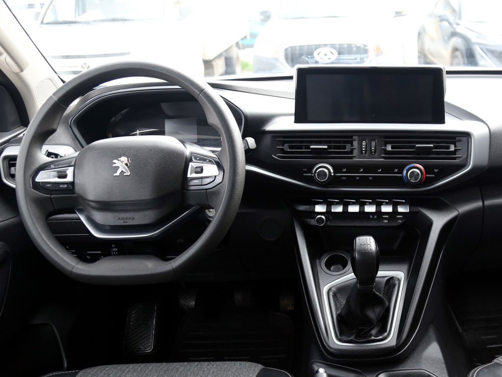 Peugeot LANDTREK 1.9 4X2 2023 - Imagen 14 de 20
