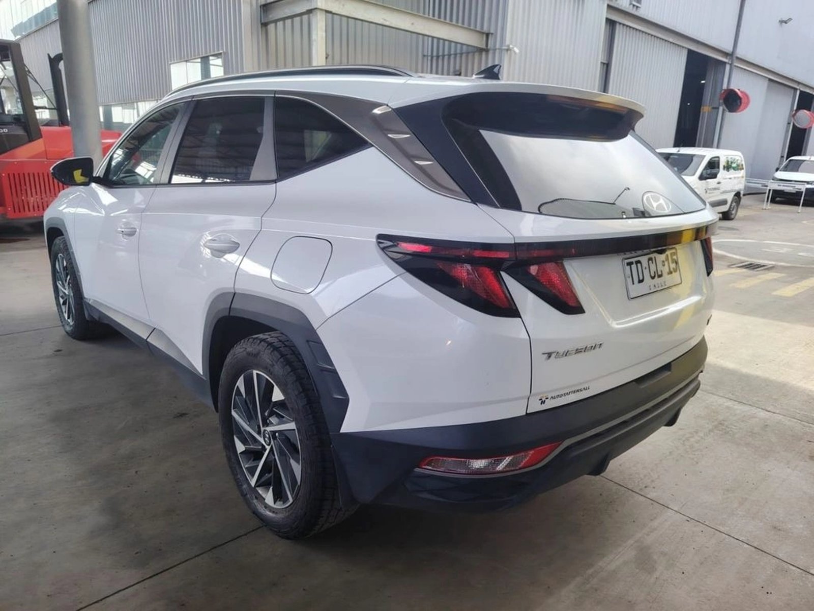 Hyundai TUCSON 2.0 NX4 PLUS AT 4X4 2024 - Imagen 6 de 14