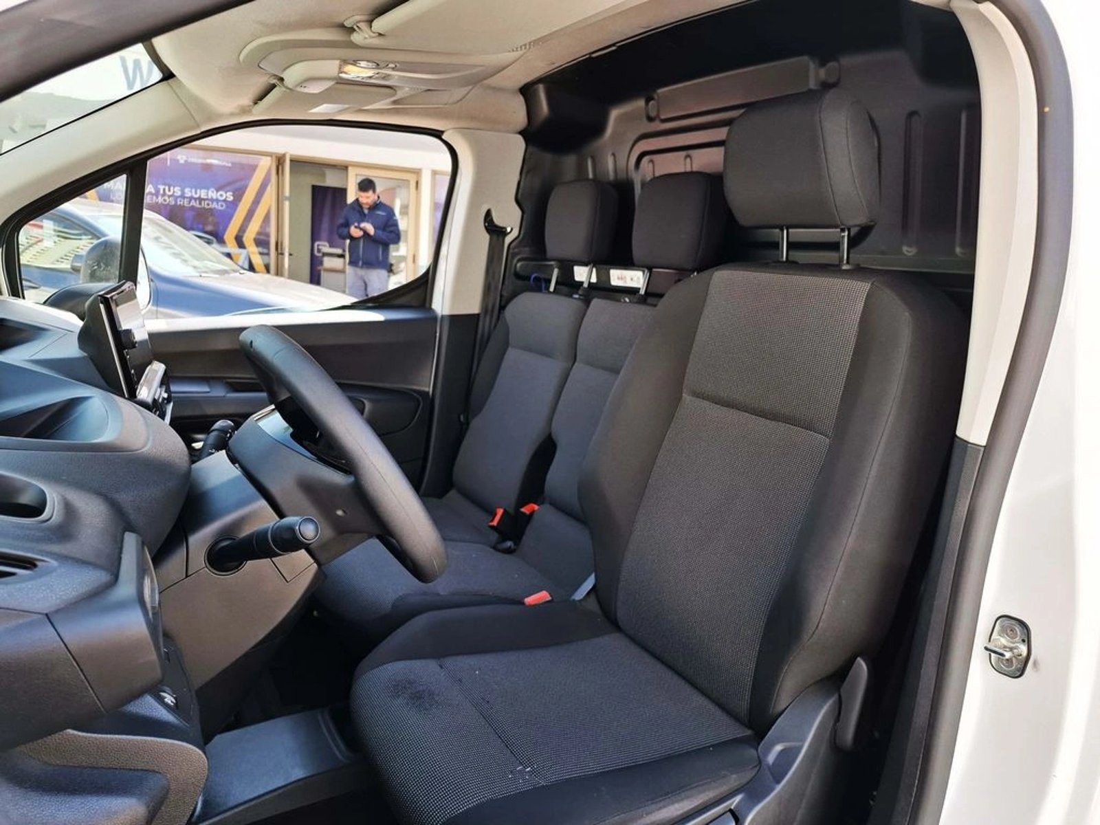 Peugeot PARTNER 1.5 2025 - Imagen 15 de 20