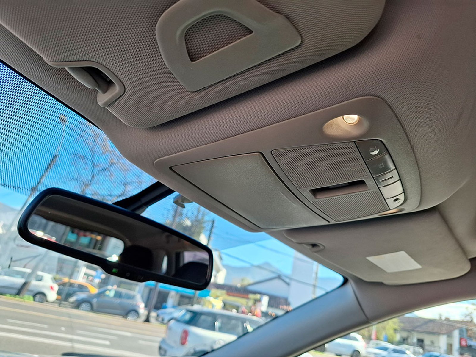 Nissan X-TRAIL Xtrail 2.5 AT Sense 2018 - Imagen 18 de 20