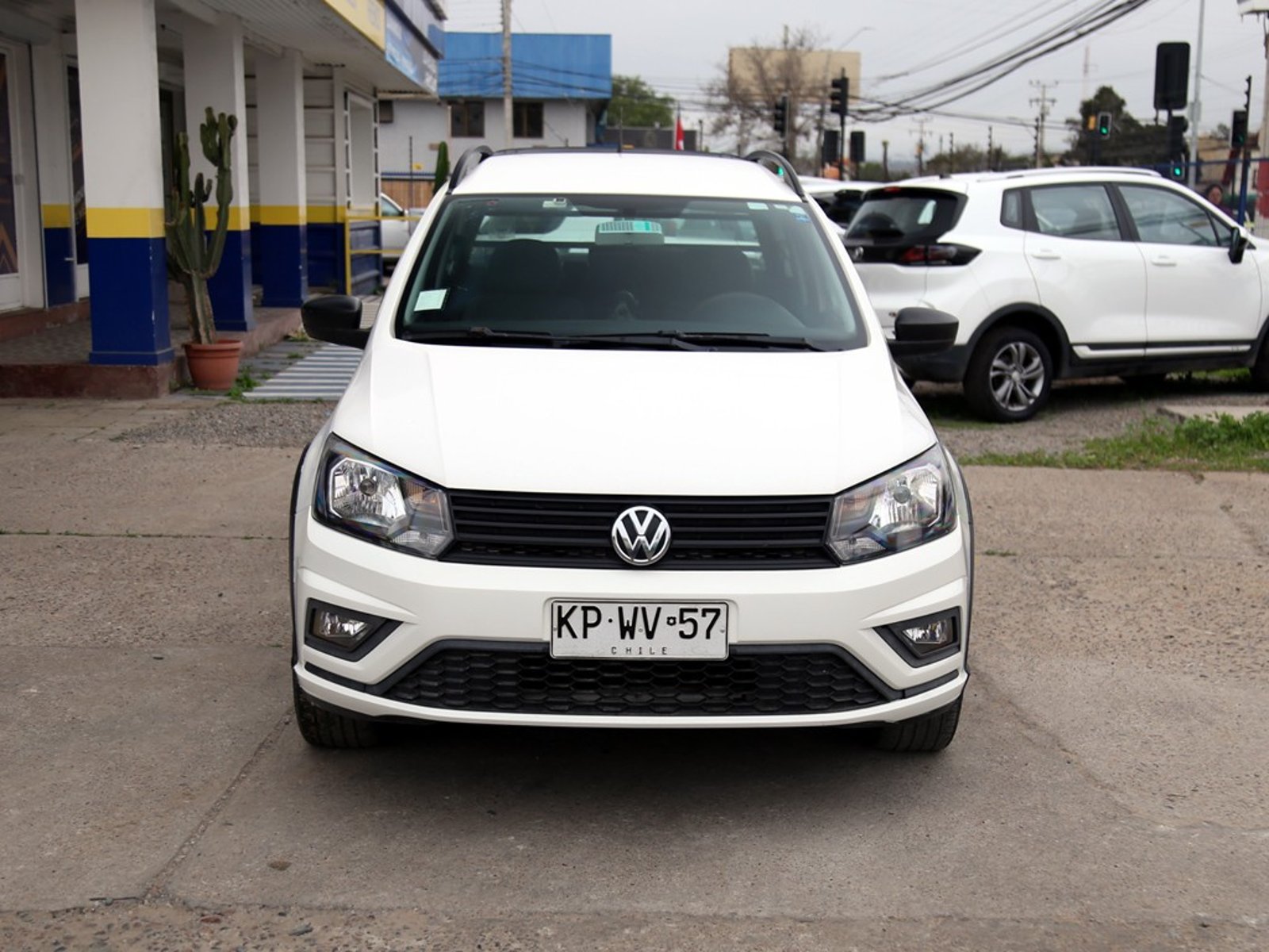 Volkswagen SAVEIRO 1.6 CAB. EXT. MT 2018 - Foto 2 de 20