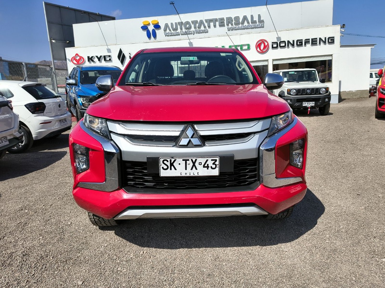 Mitsubishi L200 KATANA 2.4 Diesel 4x4 T/M 2022 - Foto 2 de 20