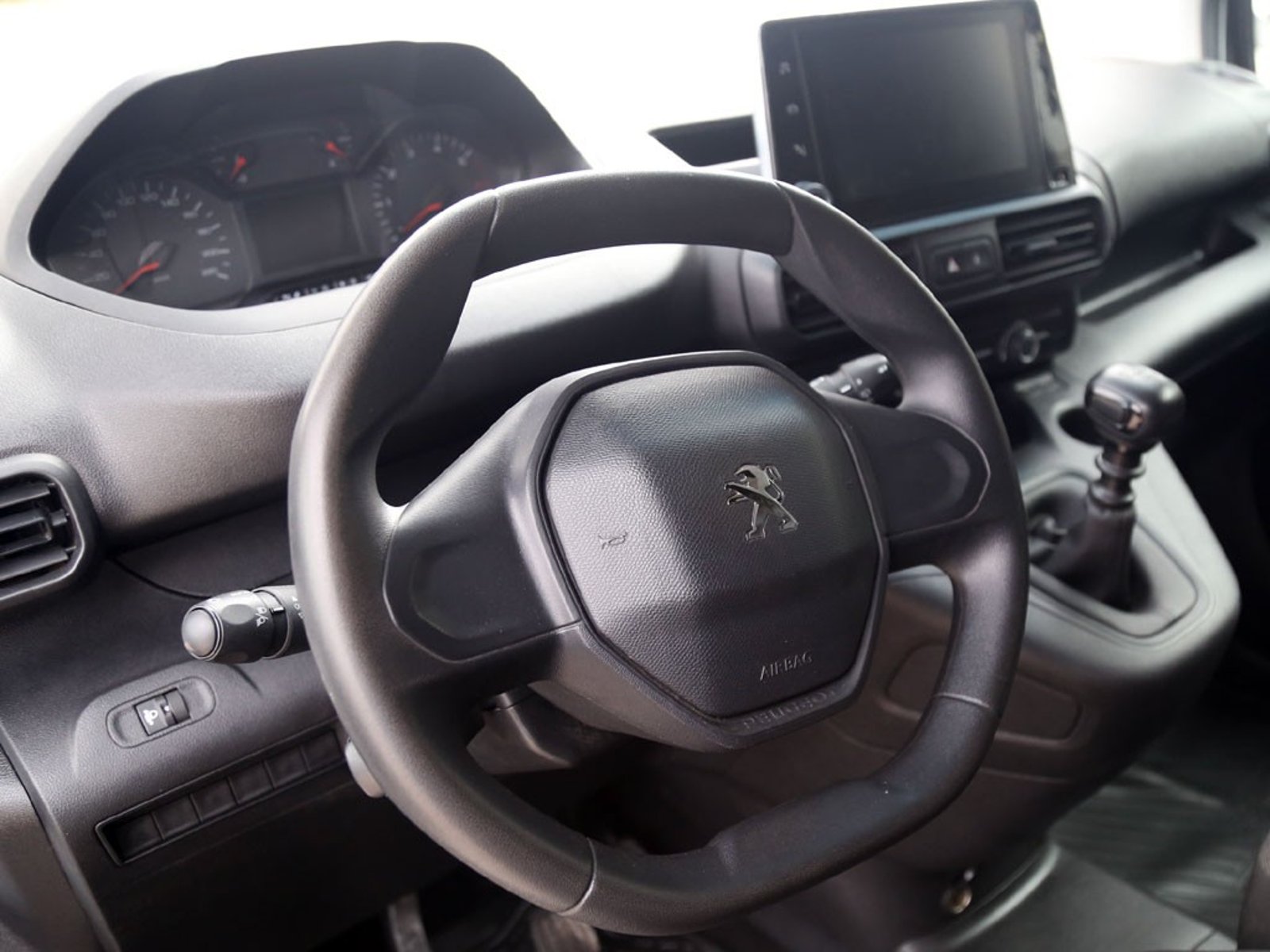 Peugeot PARTNER L1 MT 1.5 2024 - Imagen 13 de 20
