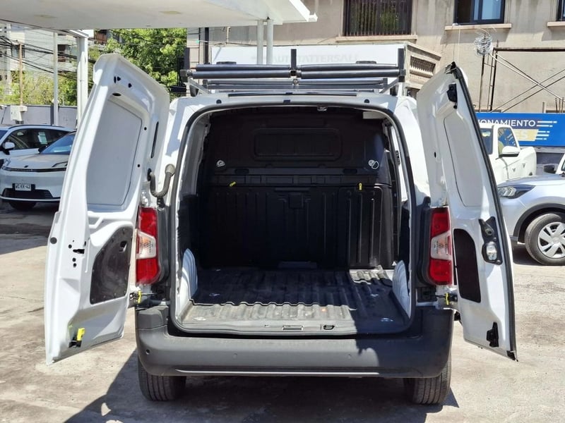 Peugeot PARTNER 1.5 BlueHDI 2024 - Imagen 9 de 20