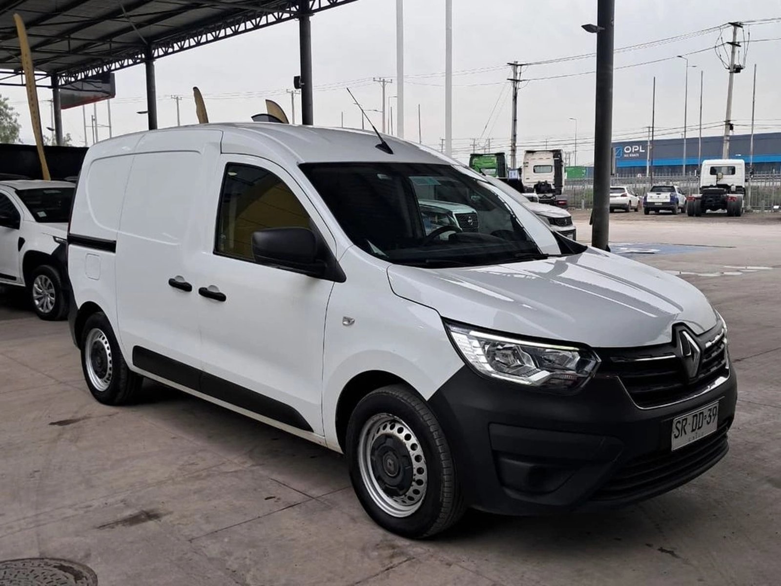 Renault EXPRESS ZEN 1.5 MT 4X2 DIESEL 2023 - Foto 4 de 20