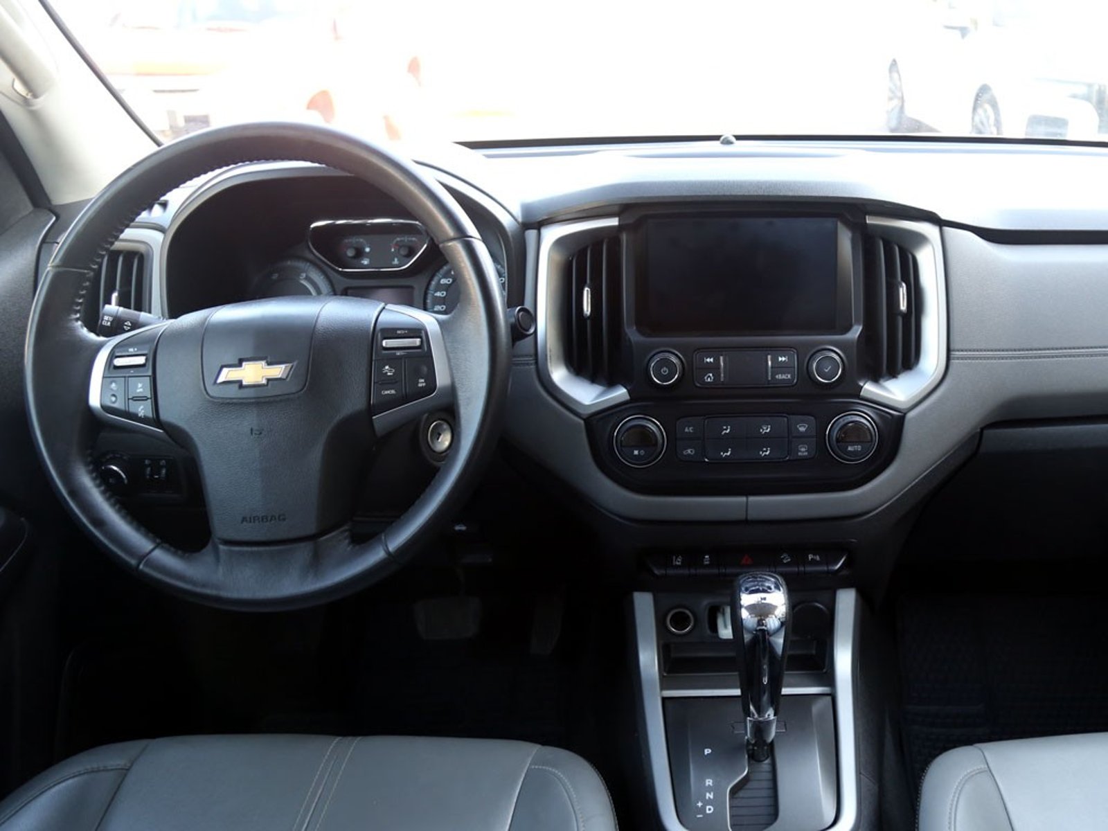 Chevrolet COLORADO LTZ 4X4 2023 - Imagen 11 de 20
