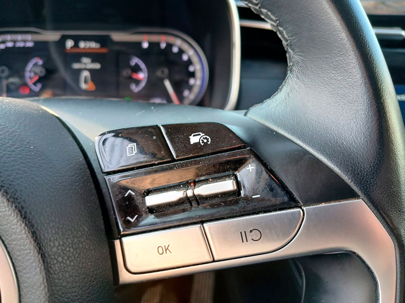 Hyundai TUCSON 2.0 NX4 PLUS 4WD 2025 - Imagen 14 de 18