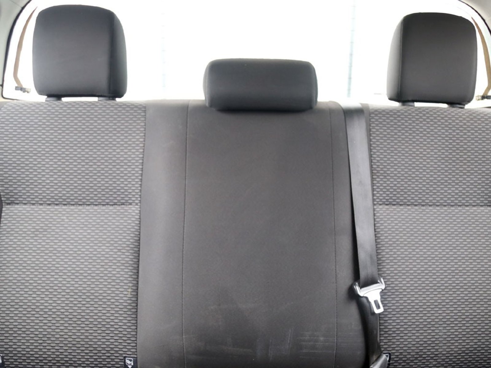 TOYOTA HILUX 2.4 TSS MT 4X2 DIESEL 2024 - Imagen 17 de 17