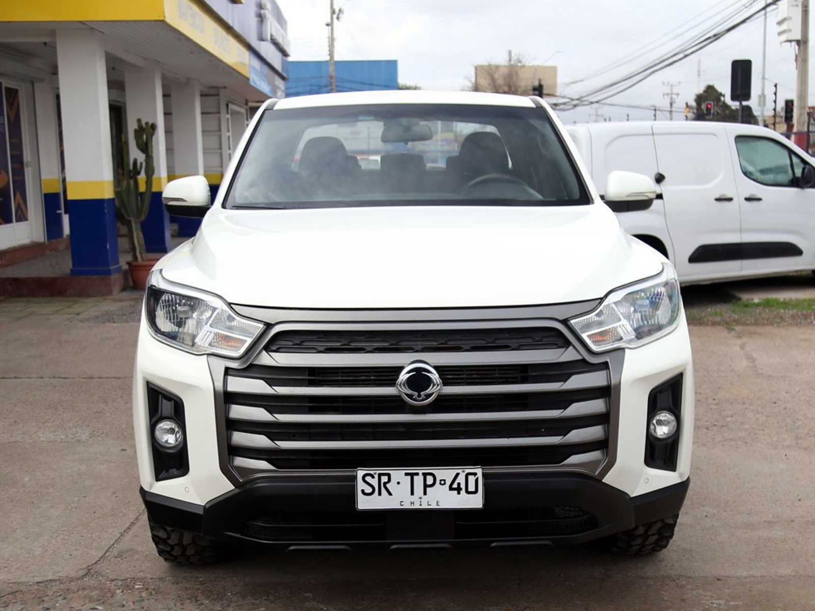 SsangYong GRAND MUSSO GRAND 4x4 2.2 2023 - Foto 2 de 20