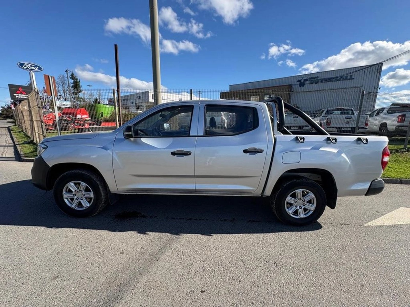 Maxus T60 2.0 4X4 T/M 2024 - Foto 4 de 12