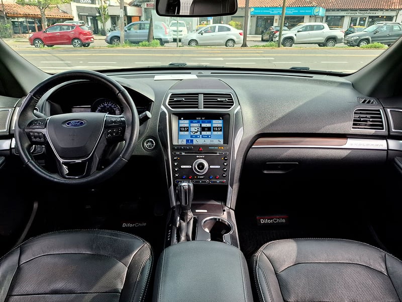 Ford EXPLORER 2.3 LIMITED ECOBOOST 4X4 AT 5P 2019 - Imagen 8 de 20